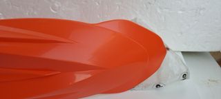 Parafango anteriore Acerbis di colore arancione pe