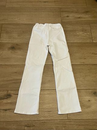 Pantalón blanco Zara Kids tachuelas
