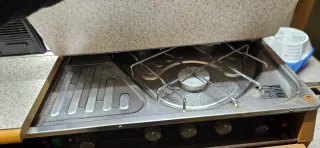 Cocina y nevera para caravana para desmontar