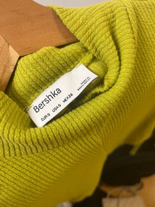 top de manga larga verde