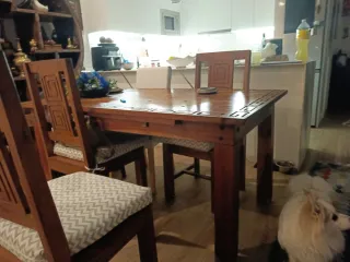 Mesa balinesa extensible y 6 sillas