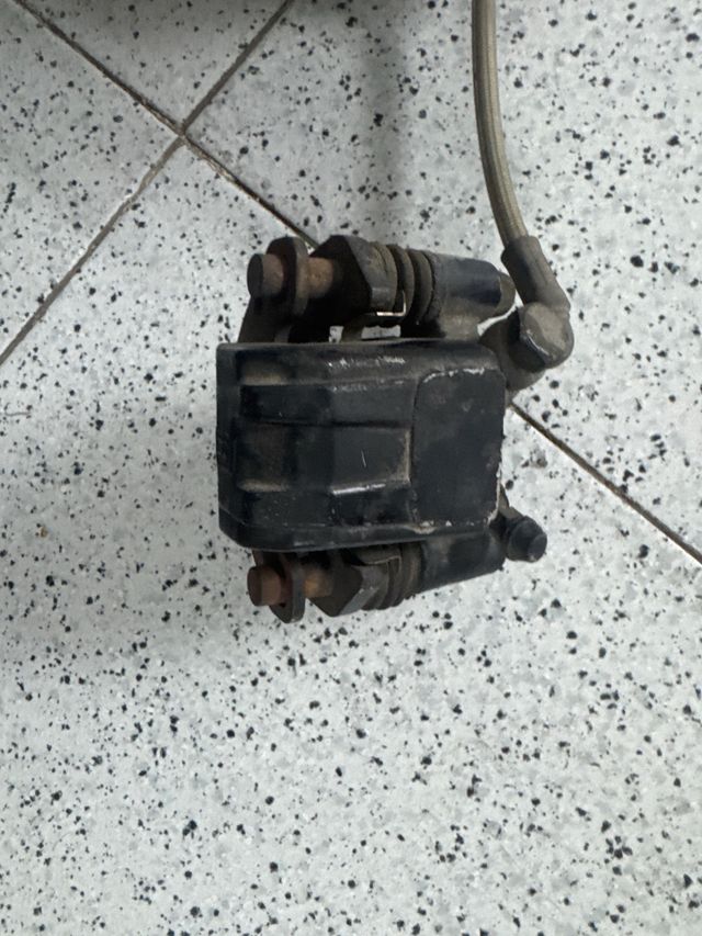 Freno delantero Peugeot Speedfight2 49