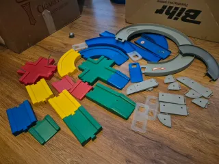 Garaje de coches de juguete AVC + Carre