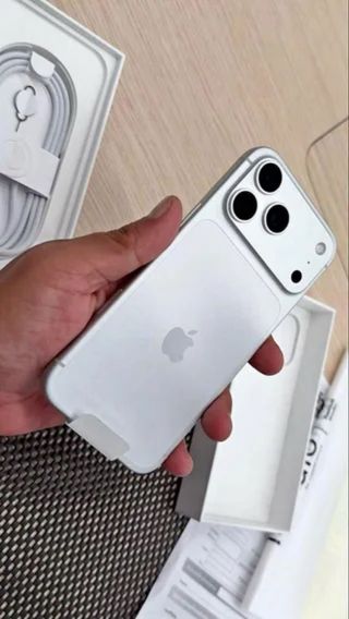 iPhone 17 Pro Max Plata 512GB