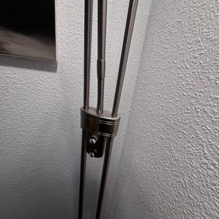 Lámpara de pie moderna metal y cristal