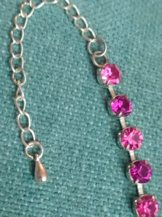 Conjunto MNG collar, pendientes y broche