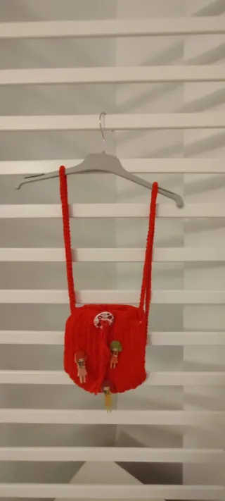 Bolso infantil tejido rojo