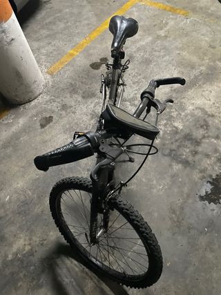 Bicicleta de montaña IRON-TRACK