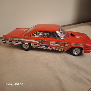 Ford Galaxie 500 Sun Star 1:18