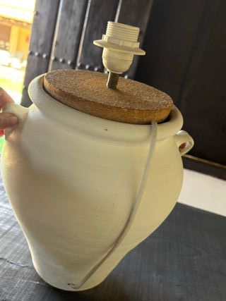 Pie de lámpara terracota