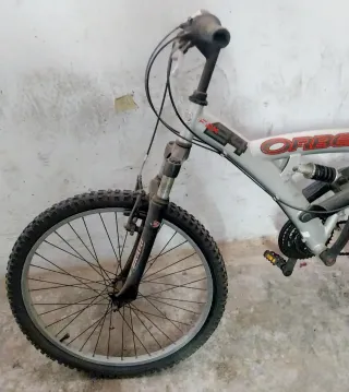 Bicicleta Orbea Doble Suspensión