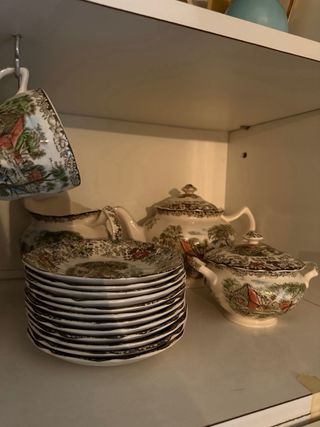 Juego de té Johnson Bros The Friendly Village 40p