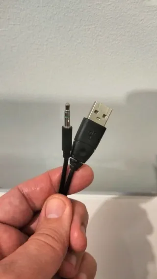 Altavoces Creative Negros y Plateados