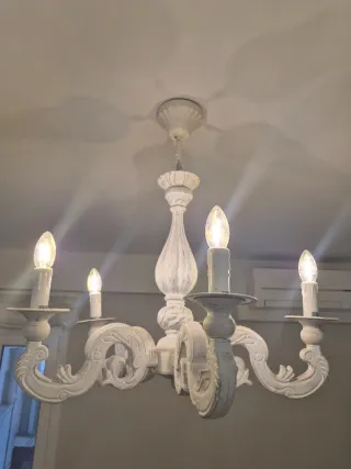 Lámpara de techo blanca