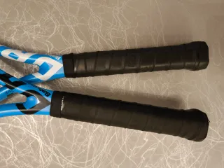 Dos raquetas de tenis Babolat