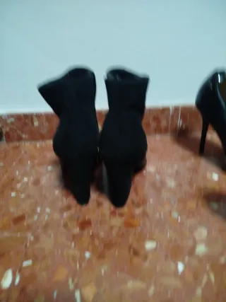 Botines negros tacón alto