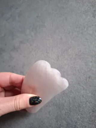 Gua Sha MoValues Giada Rosa Nuovo con scatola