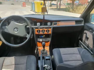 Mercedes-Benz 190 1991