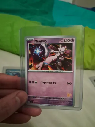Carta Pokémon Mewtwo PS 130