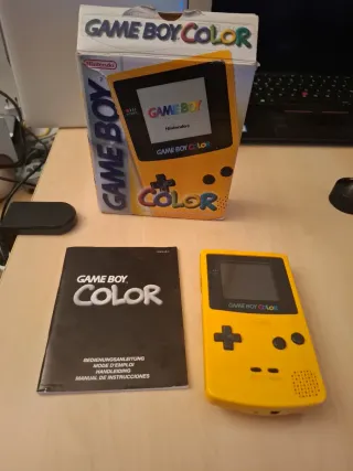Nintendo Game Boy Color Amarilla