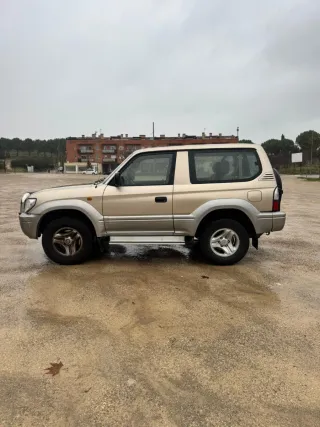 Toyota Land Cruiser 2001