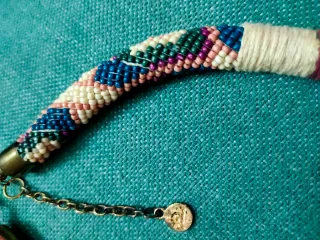 Collar étnico conchas y abalorios