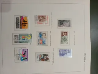 Álbum y colección de sellos 1976-1983