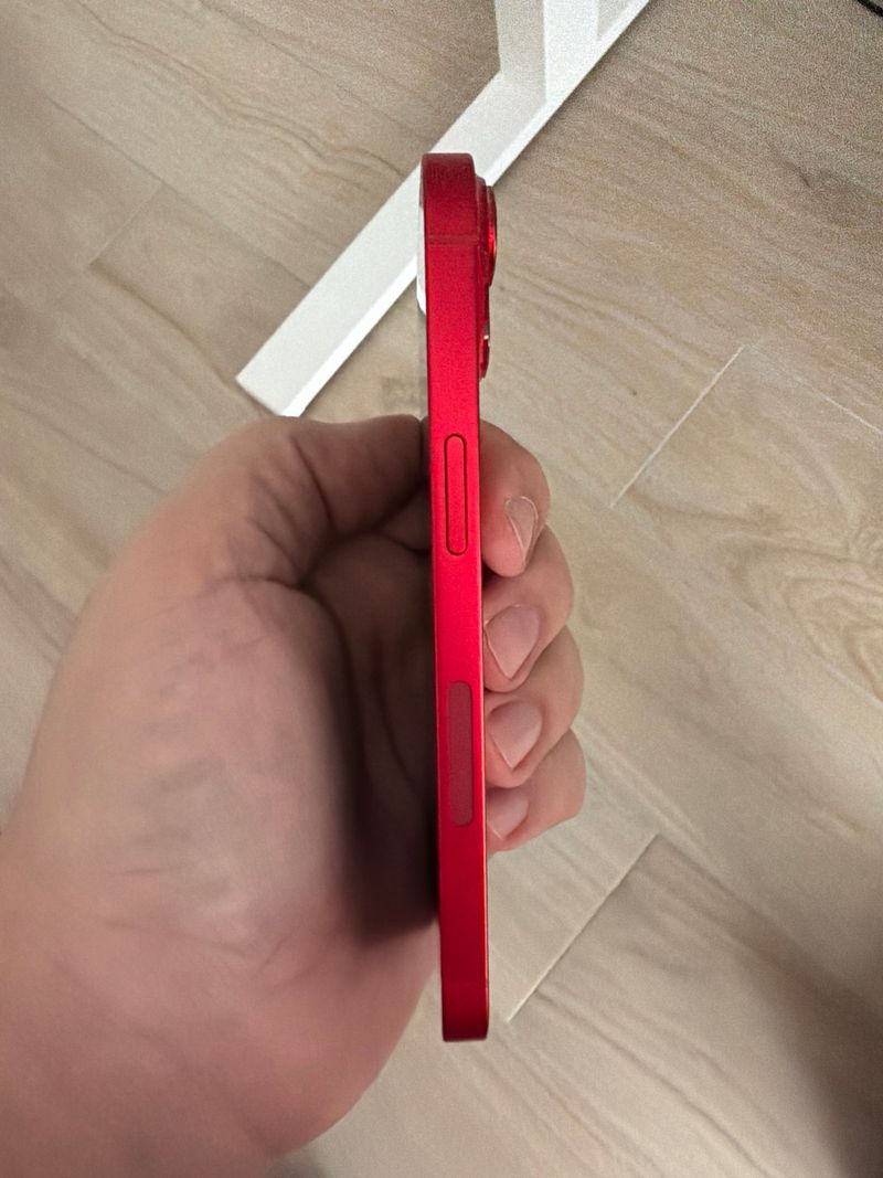 iPhone 14 128GB (Product) Rojo afbeelding 6