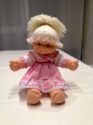 Muñeca Famosa Repollo