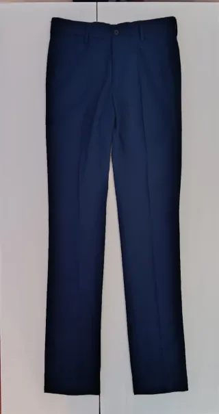 Traje de hombre azul