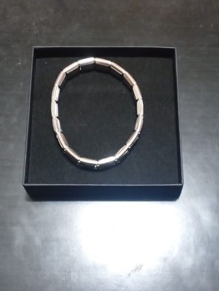 Pulsera elástica de acero inoxidable
