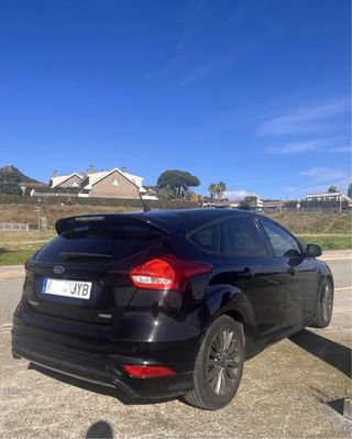 Ford Focus ST-Line 2017 - Etiqueta C