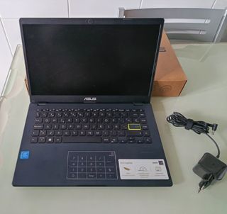 Portátil ASUS E410M