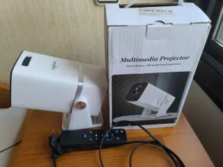Proyector Thundeal TD80W