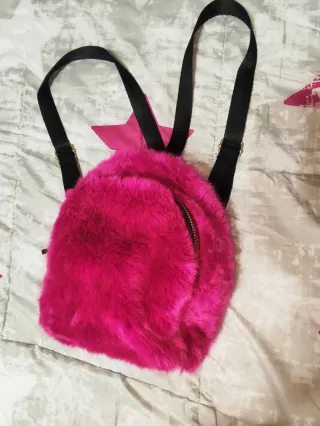 Mochila peluche fucsia