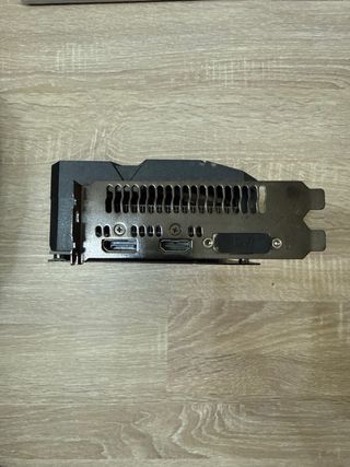 Tarjeta Gráfica Asus GTX 1660 SUPER.