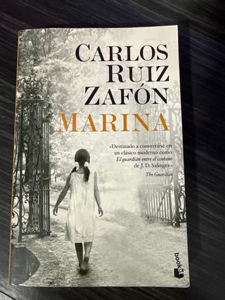 Marina (Spanish Edition)
