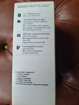 Nokia 1 Rojo.Viene con funda, cargador y caja.