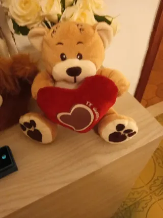 Peluche San Valentino orecchini Luce Azzurra Elett