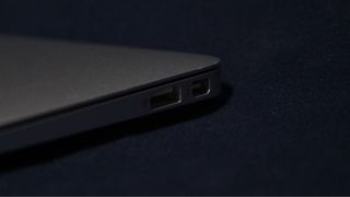 MacBook Air 11 2015 Plata