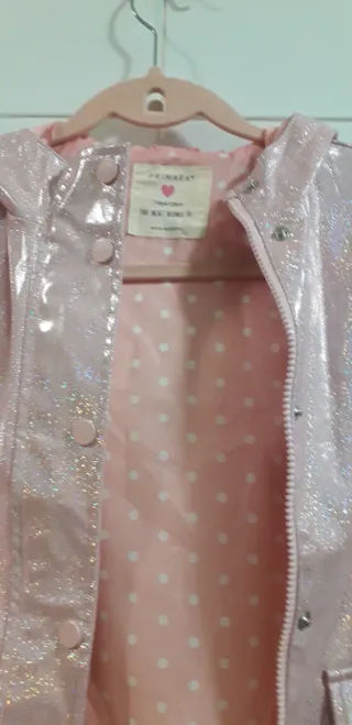 Chubasquero niña rosa brillante