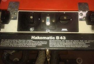 ** MAQUINA DE FREGAR BATERIA HAKO