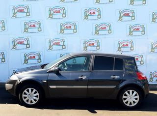 Renault 1119846 8200399038 centralita motor megane