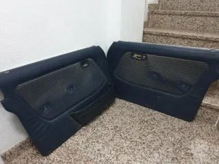 Interiores azul Mercedes W123 ranchera