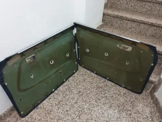 Interiores azul Mercedes W123 ranchera