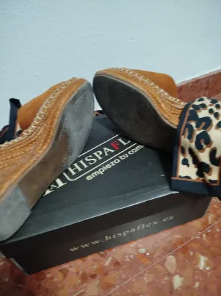 Cuñas esparto con lazo estampado