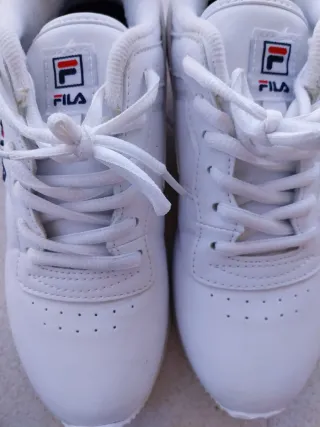 Zapatillas Fila chica