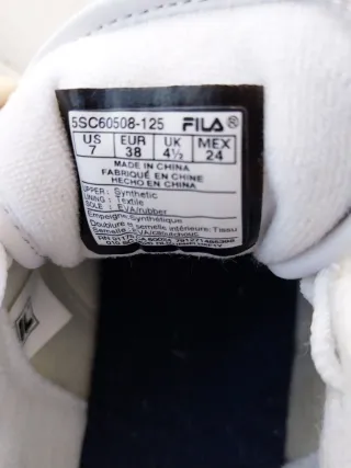 Zapatillas Fila chica