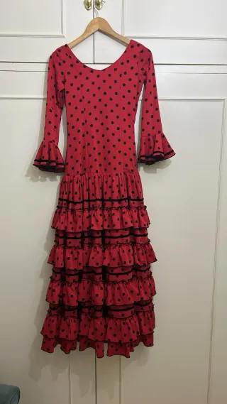 Traje de flamenca para niña talla 11/12 años