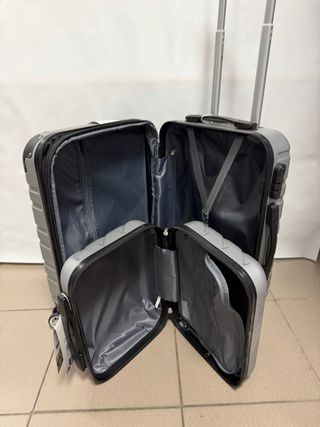 Maleta cabina extensible y neceser nueva